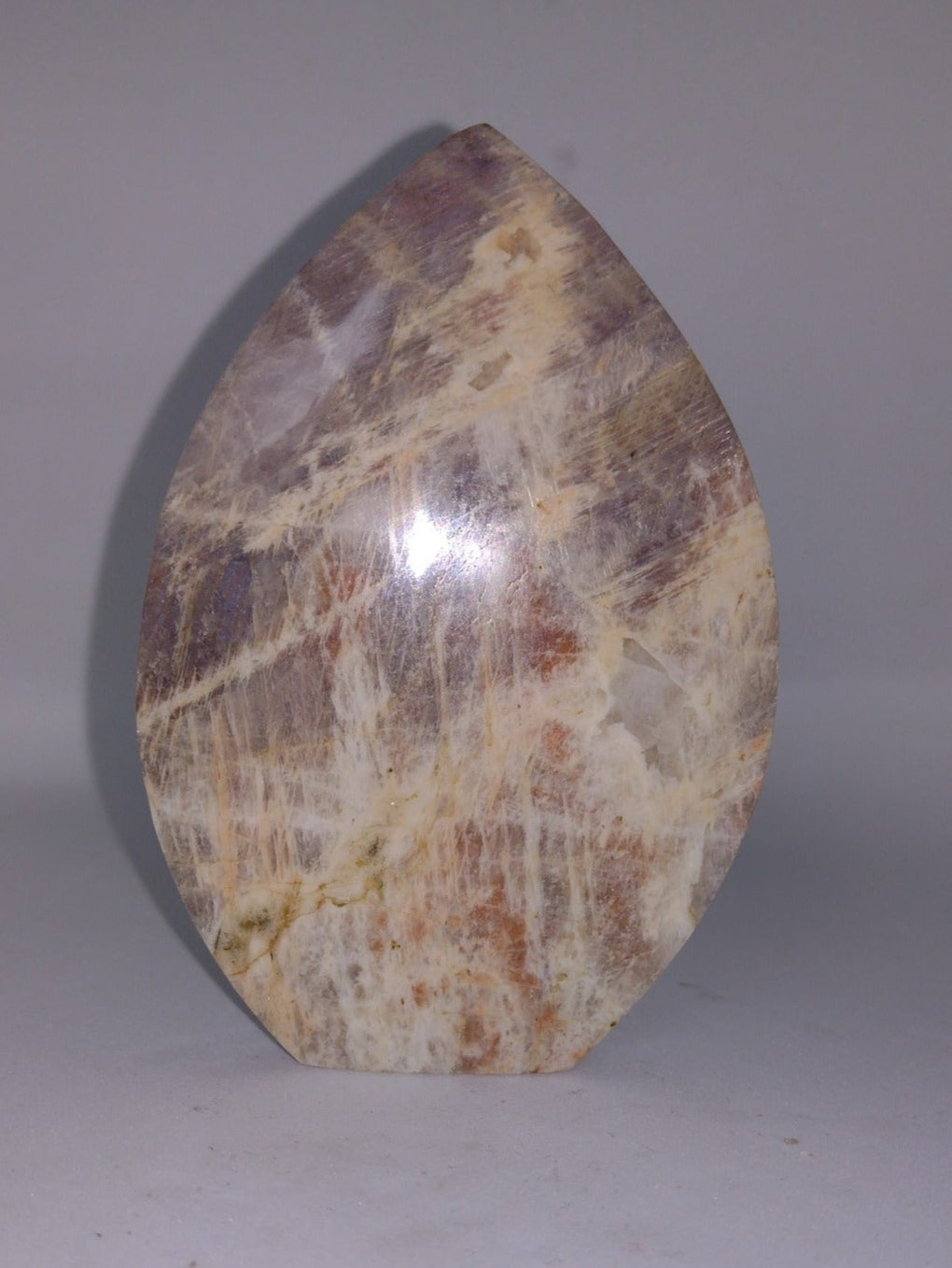 Witte maansteen met blauwe flashes tafelstuk